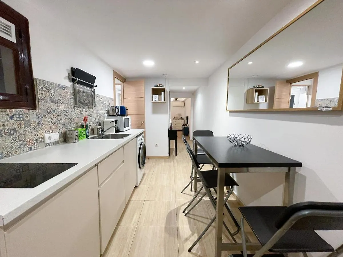 Coqueto Alojamiento Cercano A La Sagrada Familia Apartment Barcelona